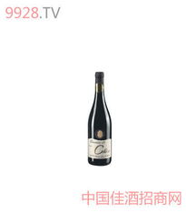 珠海金橡酒業(yè) 匠心釀造，品味不凡——精選產(chǎn)品系列全覽